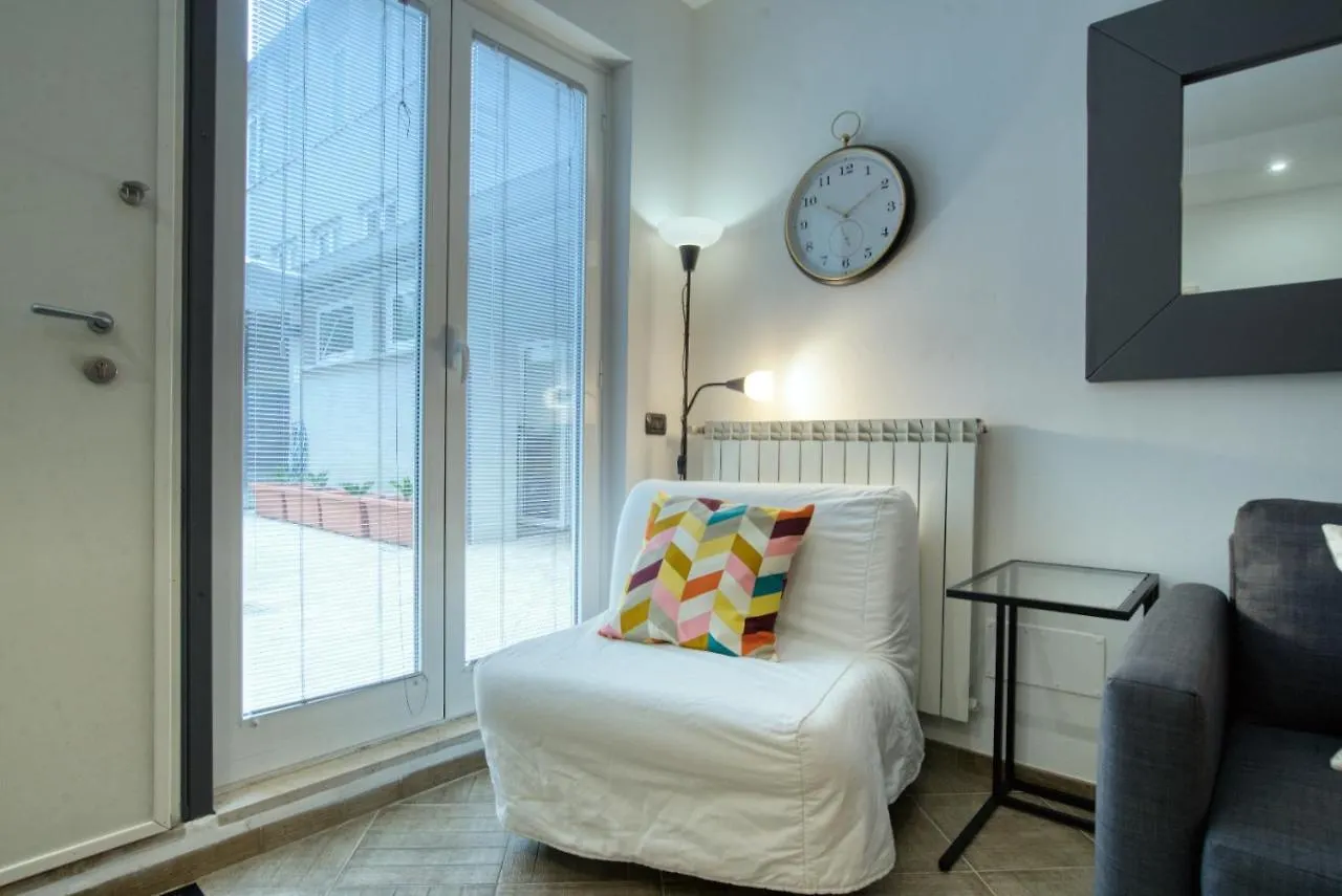 Apartment Amadeo 48 Milan 0*,